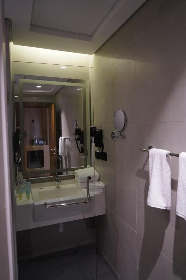 Al Hayat Hotel 샤르자 외부 사진