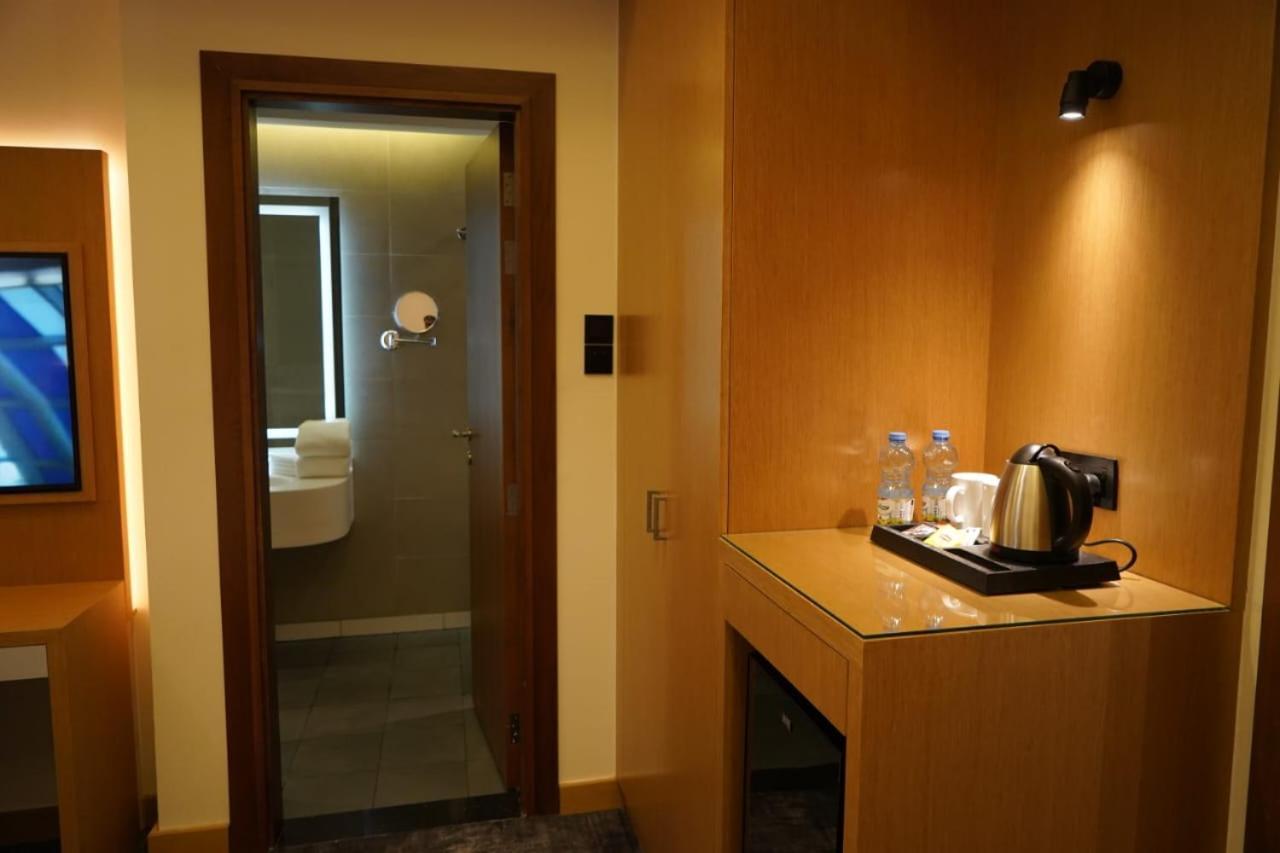 Al Hayat Hotel 샤르자 외부 사진